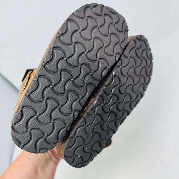 Five Worlds Women’s Size 6 Tooled Leather Comfort Sandals | Western Boho Style - Picture 10 of 14